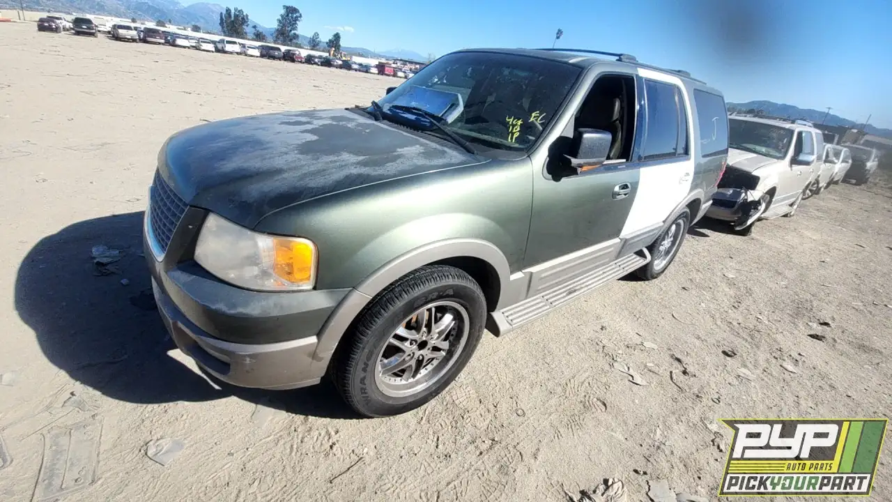 Photo of 2004 Ford Expedition
