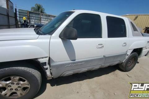 Photo of 2002 Chevrolet Avalanche 1500
