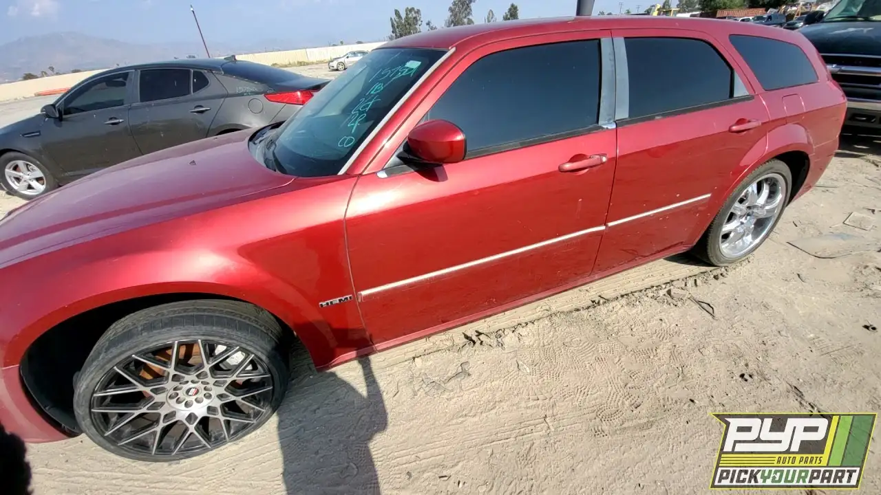Photo of 2006 Dodge Magnum