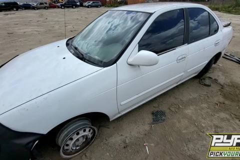 Photo of 2002 Nissan Sentra