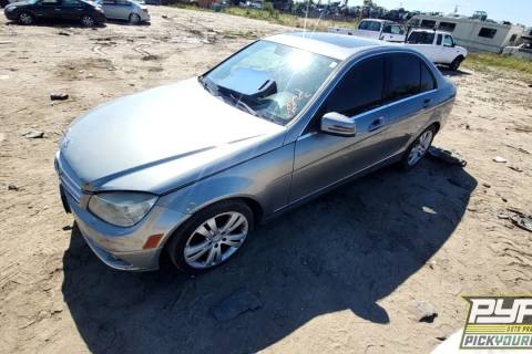 Photo of 2011 Mercedes-Benz C300
