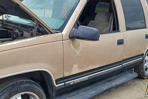 Photo of 1999 Chevrolet Tahoe