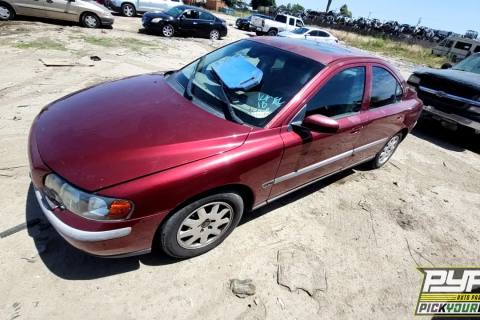 Photo of 2004 Volvo S60