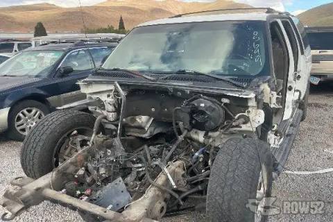 Photo of 2003 Chevrolet Suburban