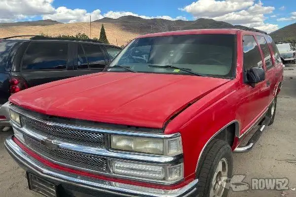 Photo of 1999 Chevrolet Tahoe