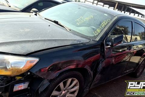 Photo of 2013 Chrysler 200