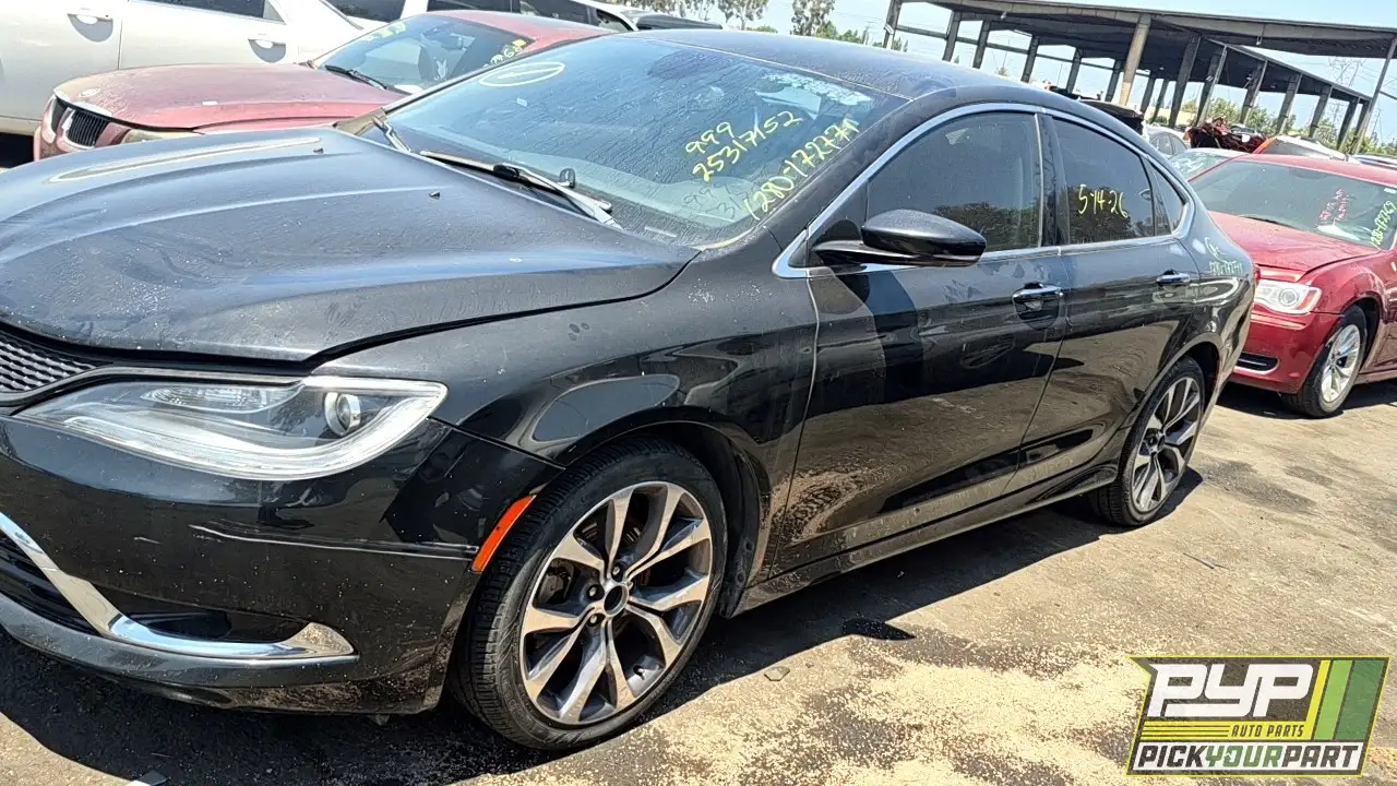 Photo of 2015 Chrysler 200