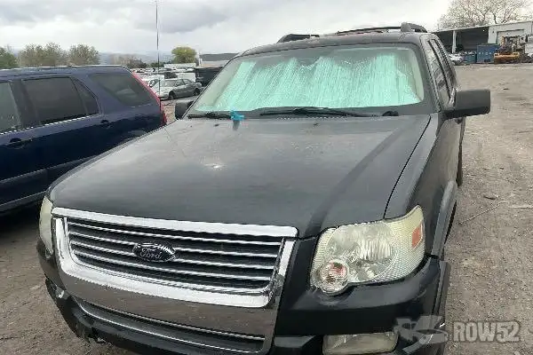Photo of 2010 Ford Explorer
