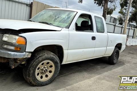 Photo of 2005 Gmc Sierra 1500