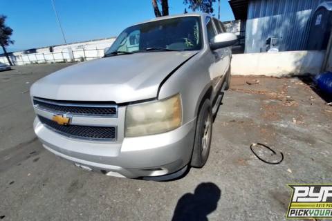 Photo of 2007 Chevrolet Suburban 1500