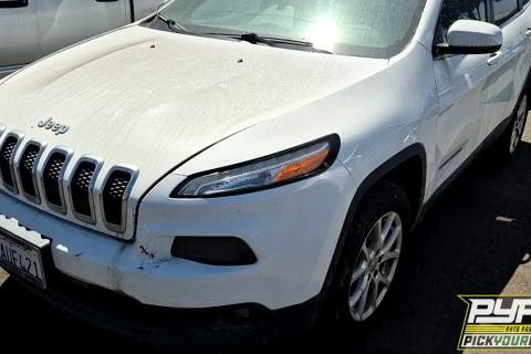Photo of 2017 Jeep Cherokee
