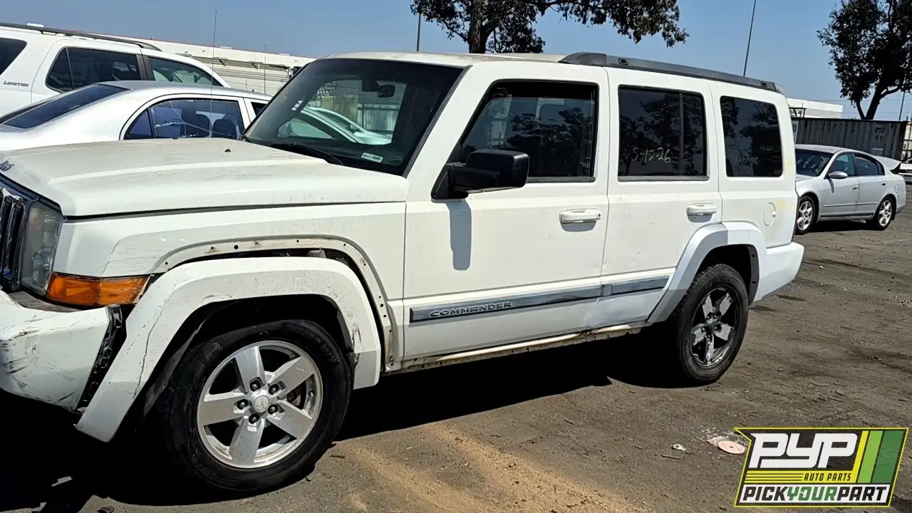 Photo of 2008 Jeep Commander