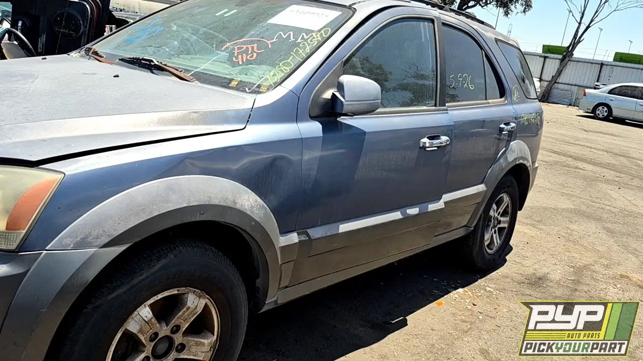 Photo of 2003 Kia Sorento