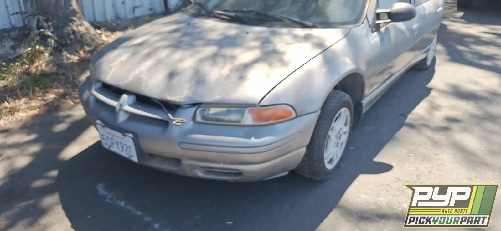 Photo of 1999 Dodge Stratus
