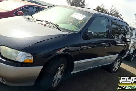 Photo of 2001 Nissan Quest
