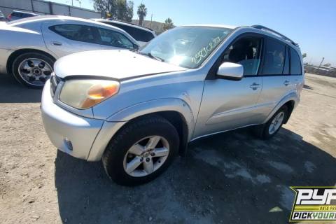 Photo of 2004 Toyota Rav4