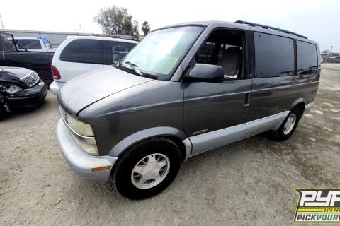 Photo of 2000 Chevrolet Astro