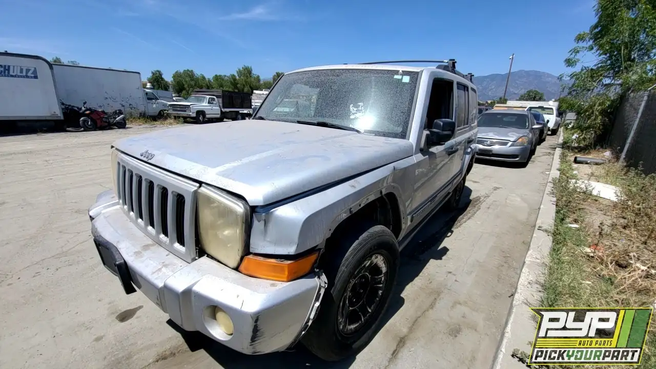 Photo of 2006 Jeep Commander