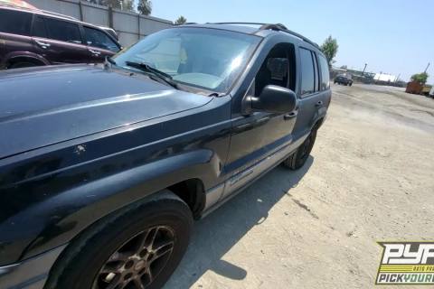 Photo of 2004 Jeep Grand Cherokee