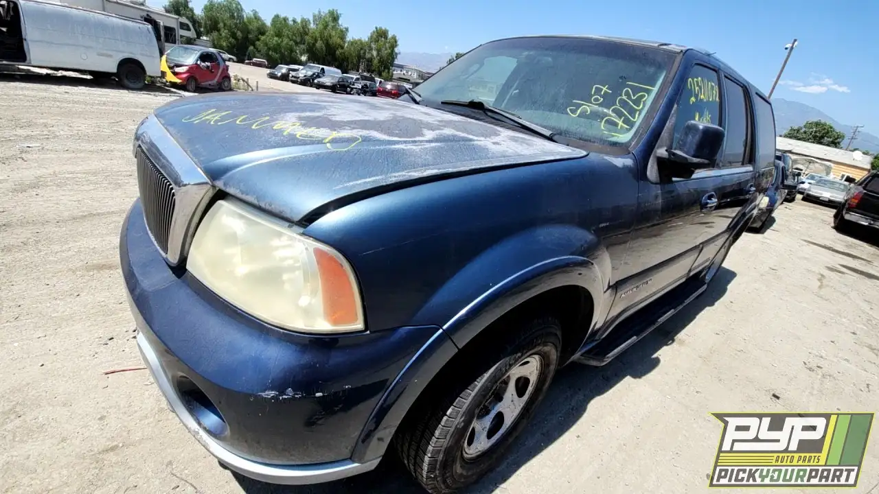 Photo of 2004 Lincoln Navigator