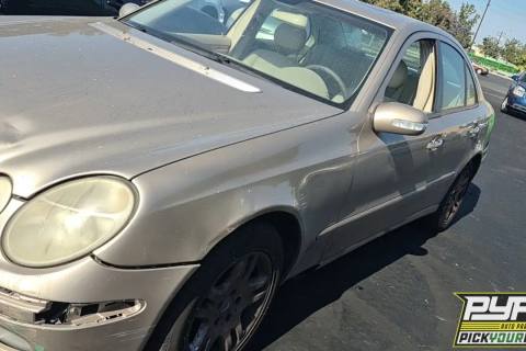 Photo of 2003 Mercedes-Benz E320