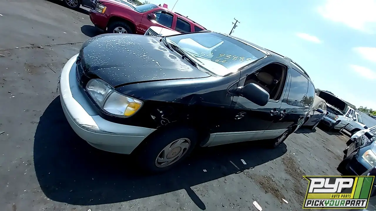 Photo of 2000 Toyota Sienna
