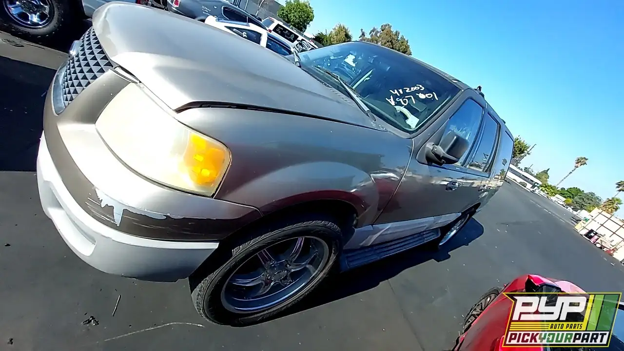 Photo of 2003 Ford Expedition