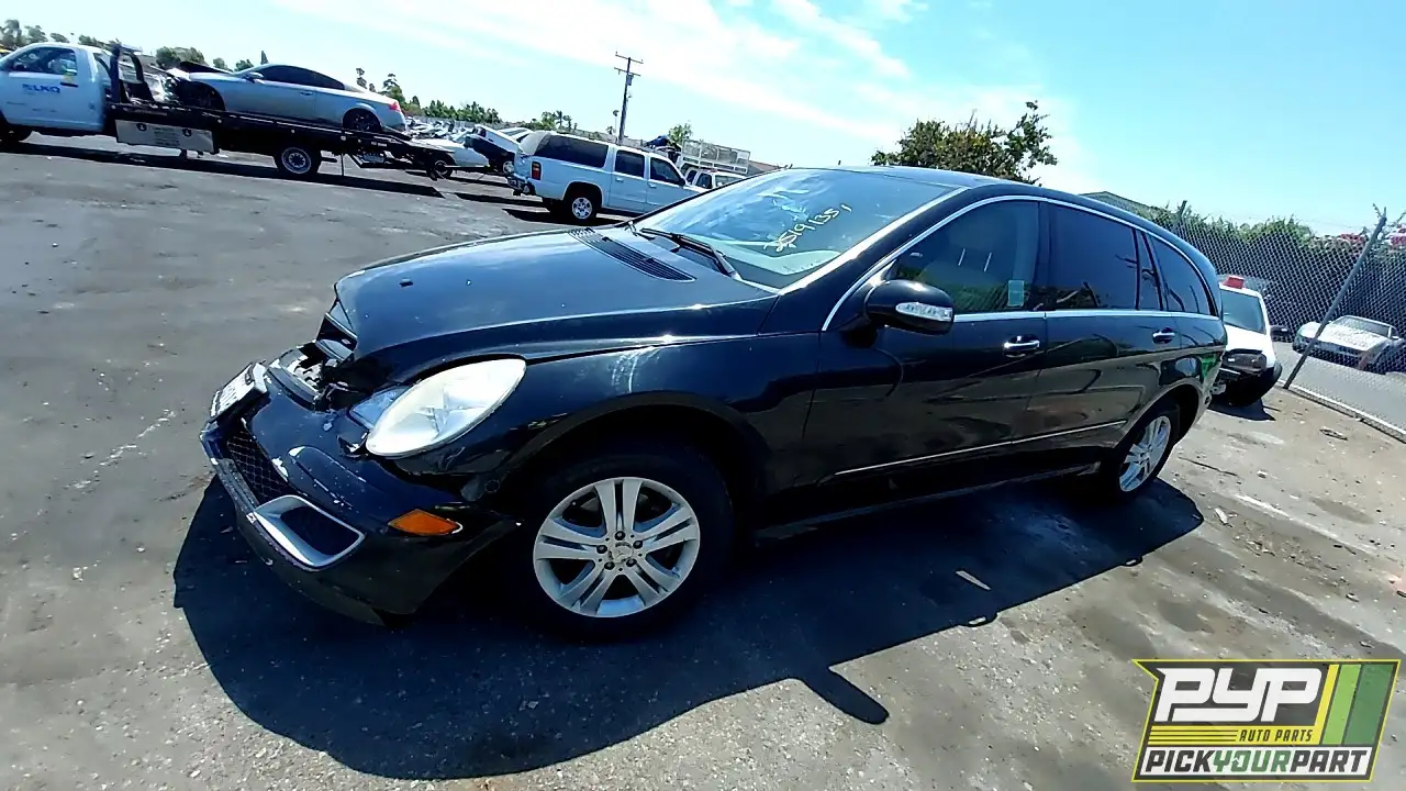 Photo of 2006 Mercedes-Benz R350