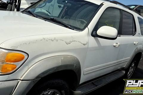Photo of 2002 Toyota Sequoia