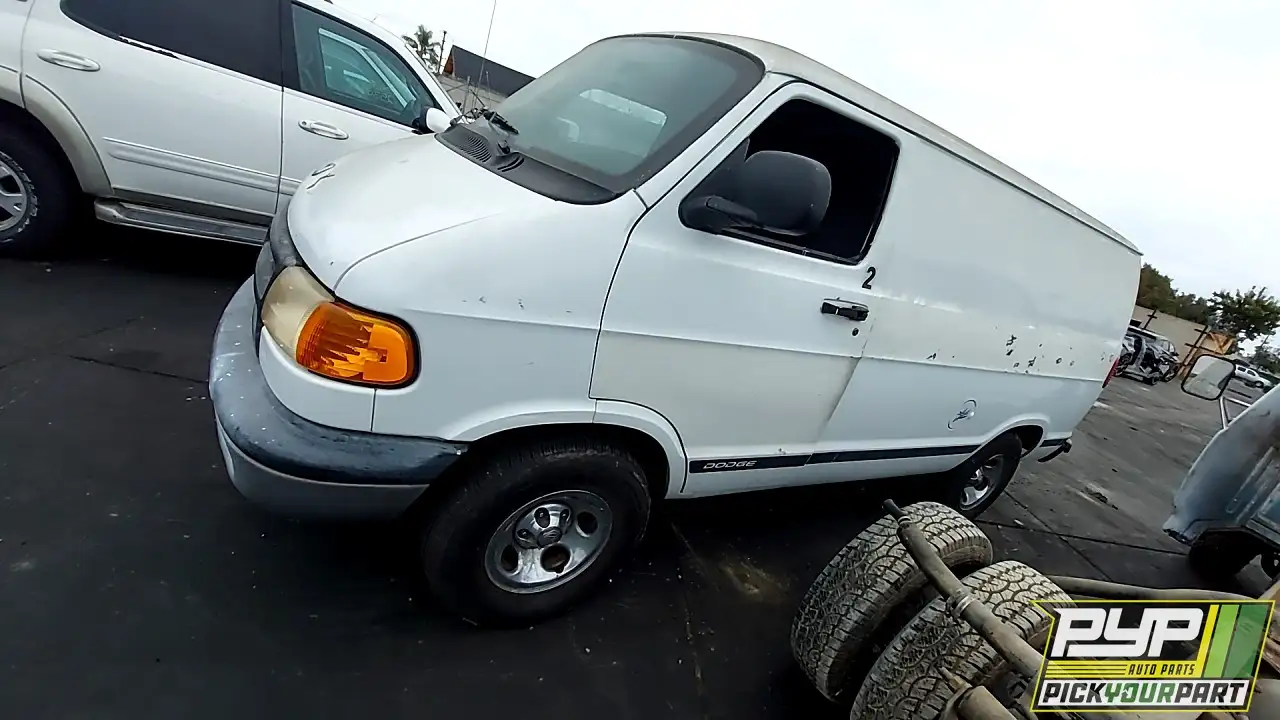 Photo of 2000 Dodge Ram 1500 Van