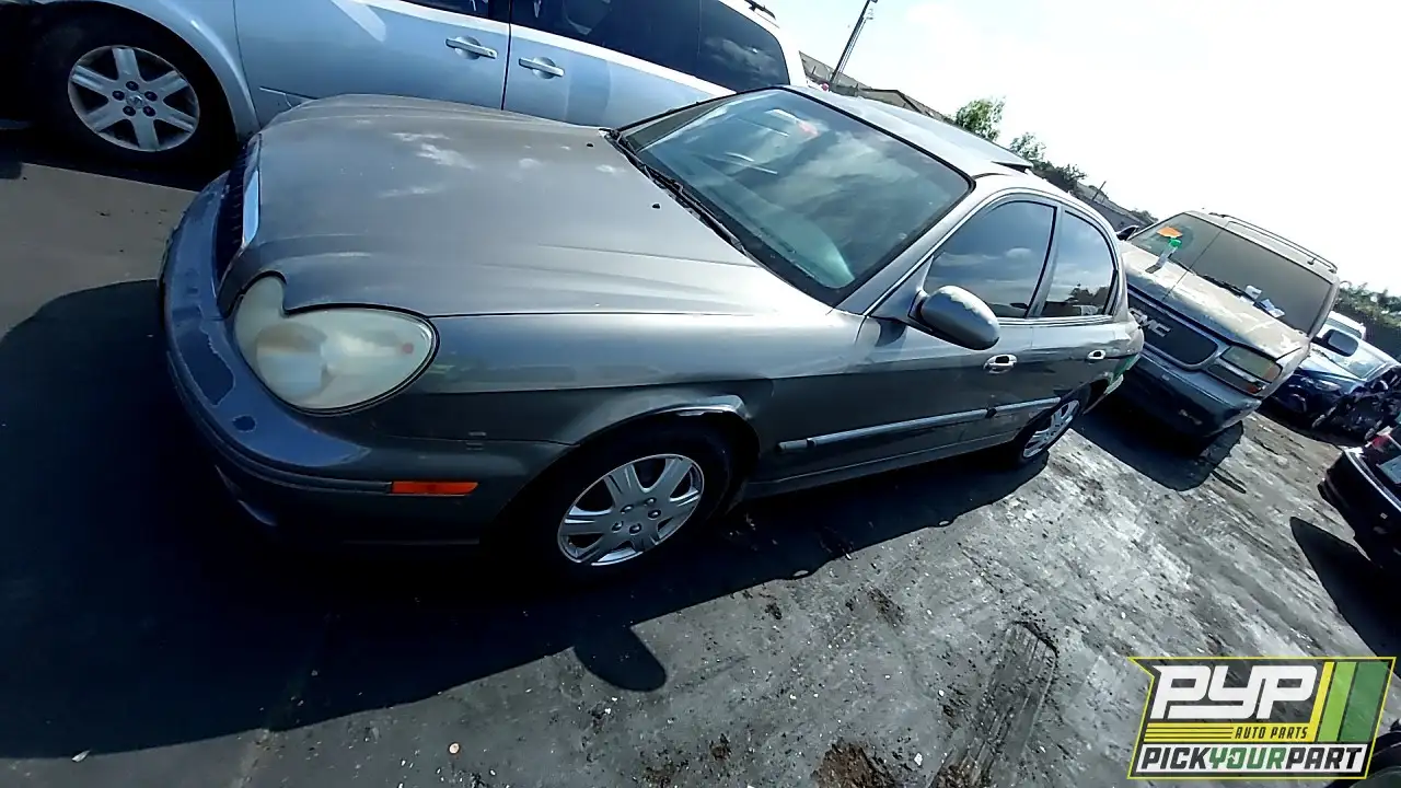 Photo of 2004 Hyundai Sonata