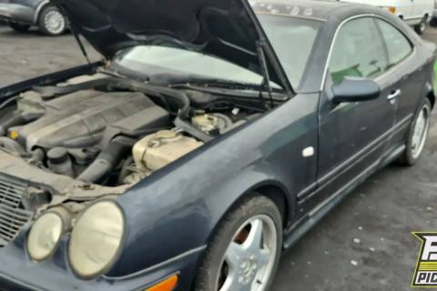 Photo of 1999 Mercedes-Benz Clk430