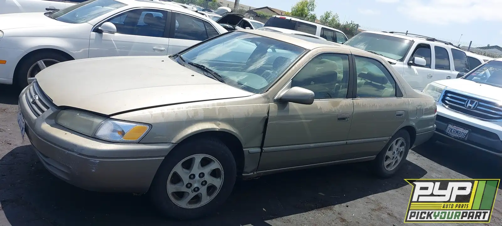 Photo of 1999 Toyota Camry