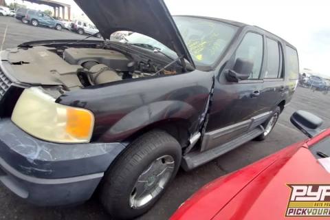 Photo of 2004 Ford Expedition