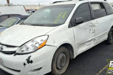 Photo of 2010 Toyota Sienna