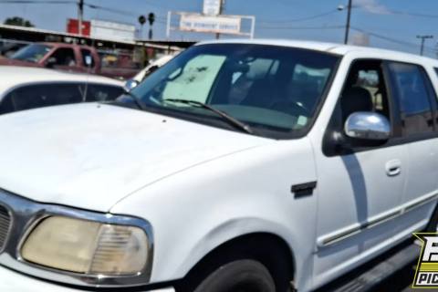 Photo of 1997 Ford Expedition