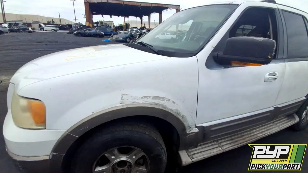Photo of 2004 Ford Expedition