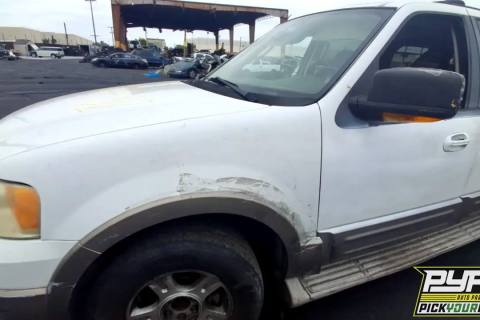 Photo of 2004 Ford Expedition