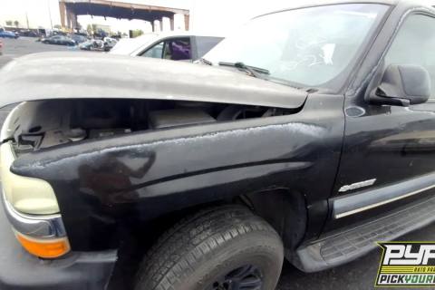 Photo of 2003 Chevrolet Tahoe