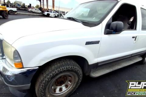 Photo of 2002 Ford Excursion