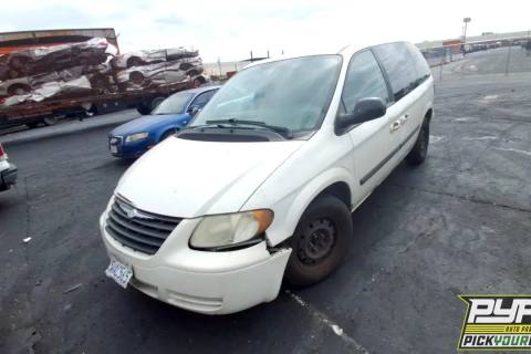Photo of 2006 Chrysler Town & Country