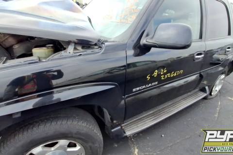 Photo of 2002 Cadillac Escalade