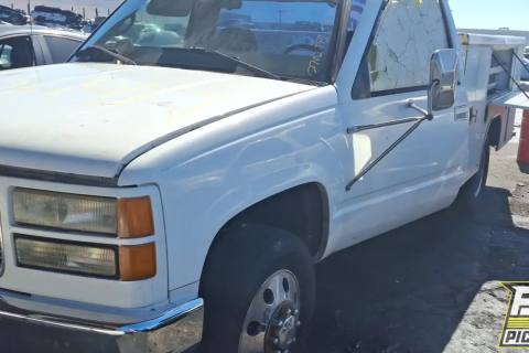 Photo of 1999 Gmc C1500