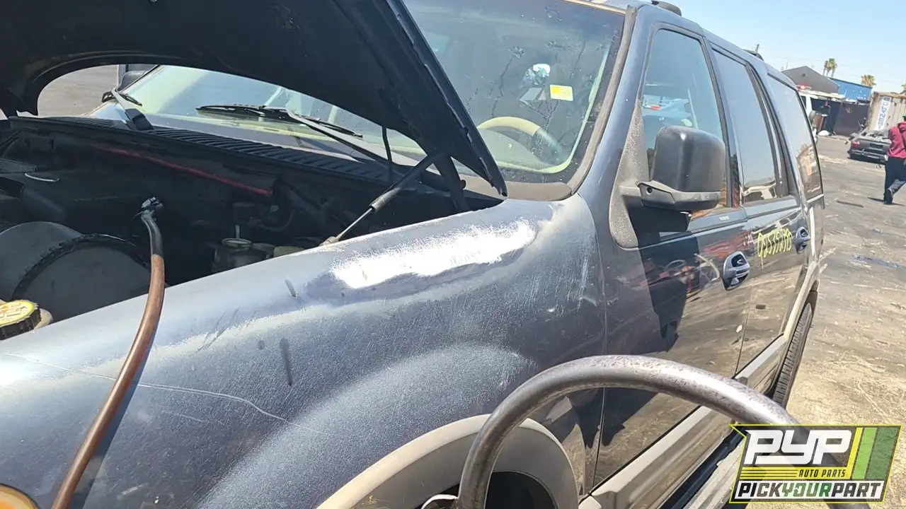 Photo of 2003 Ford Expedition