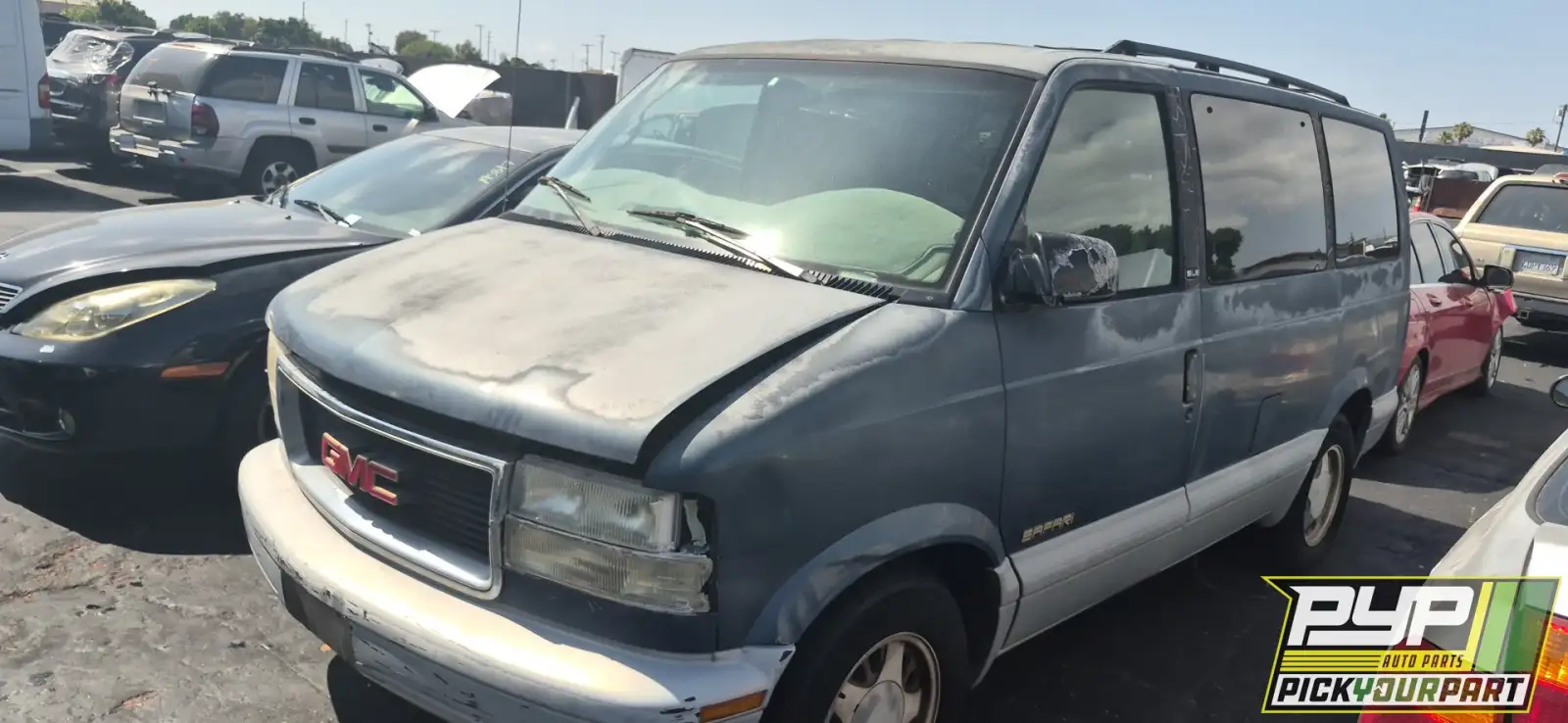 Photo of 1999 Gmc Safari