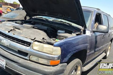 Photo of 2003 Chevrolet Suburban 1500
