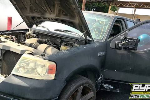 Photo of 2004 Ford F-150