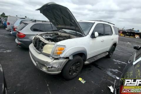 Photo of 2003 Toyota Sequoia