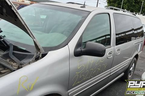 Photo of 2004 Oldsmobile Silhouette