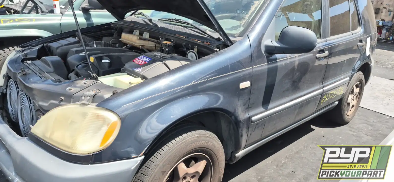 Photo of 1999 Mercedes-Benz Ml320